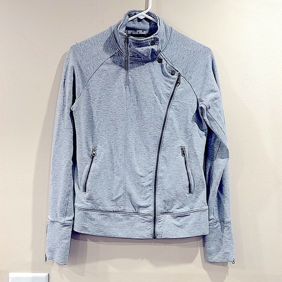 🔥ATHLETA Women's Gray Jacket🔥 - Picture 1 of 10